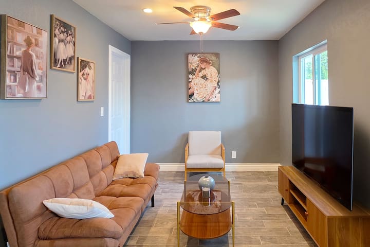 Cozy 2bd 1ba Adu Near Sofi, Lax, Spacex, Beaches - Gardena, CA