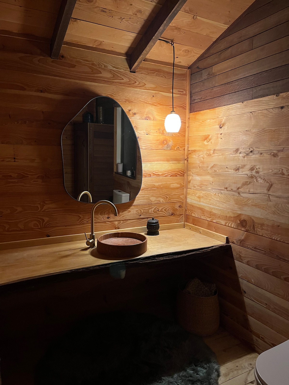 Full bathroom image 1 at Cabbage Tree in Okoroire