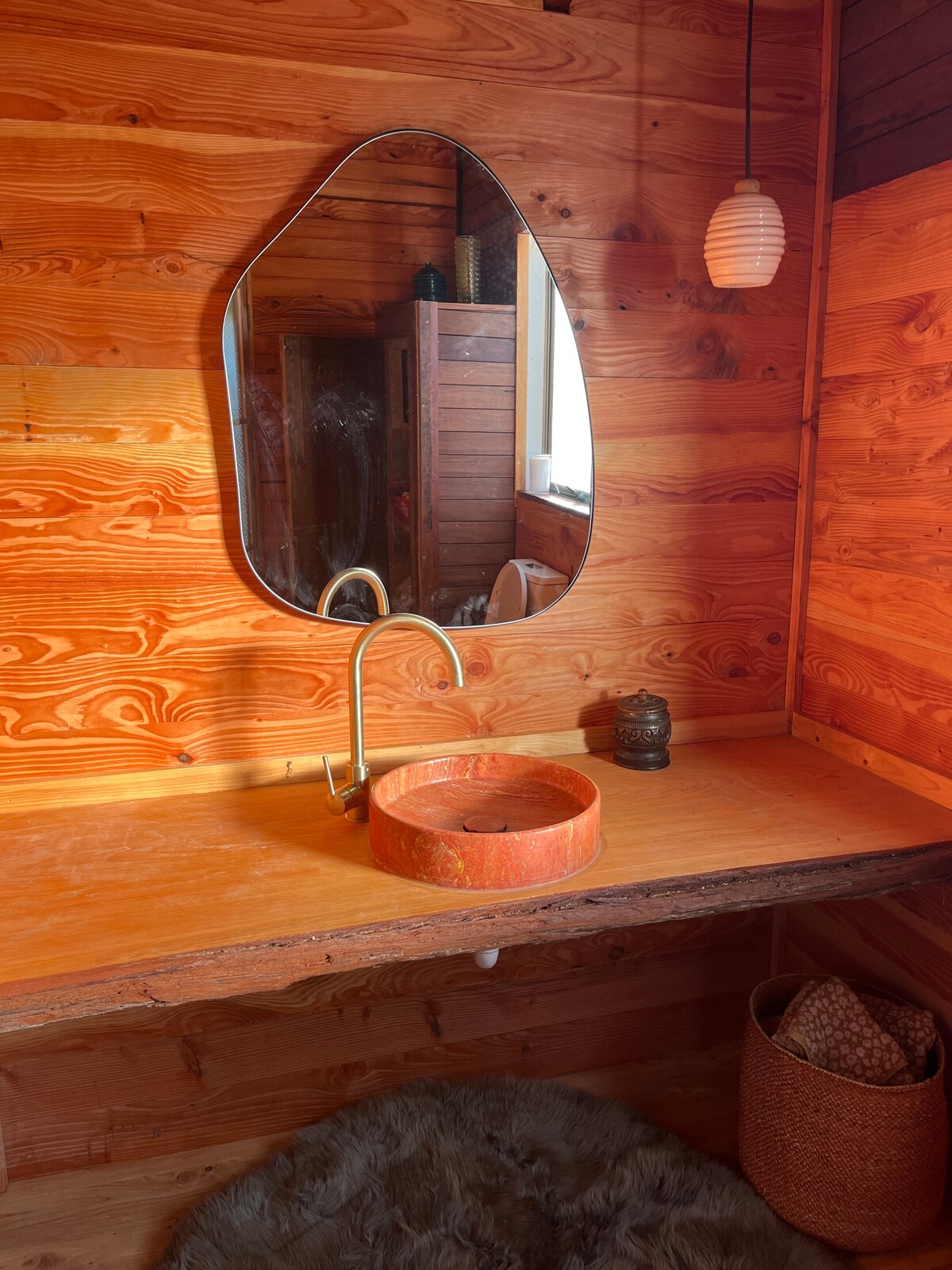 Full bathroom image 2 at Cabbage Tree in Okoroire