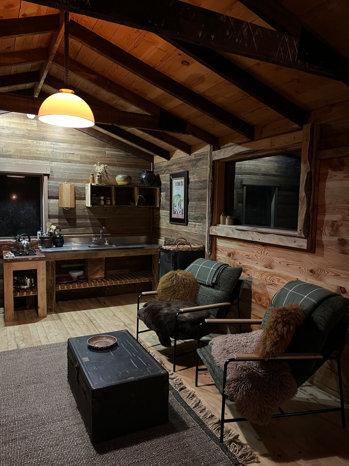 Living room image 1 at Cabbage Tree in Okoroire