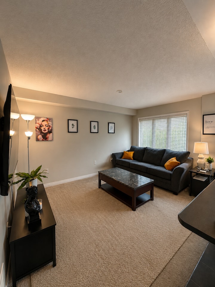 Cozy & Spacious Brantford Home - St. George