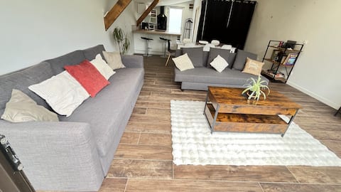 Successful Airbnb property: Air-conditioned studio in La Flèche by the Loir in La Flèche