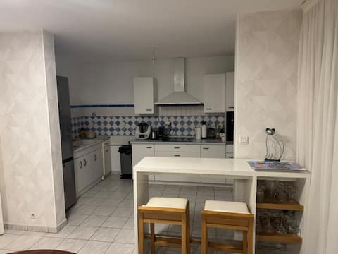 Annonce Airbnb populaire: Cozy accommodation in the heart of Paray-le-Monial à Paray Le Monial