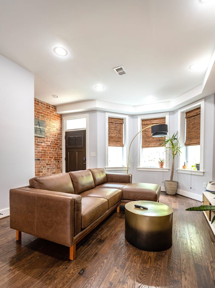 Stunning Dc Townhouse | 3br Near National Mall - Washington, D.C.
