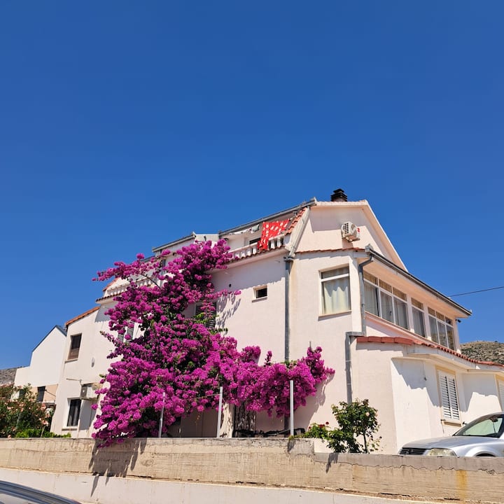Casa Di Rose Apartment-trogir - Trogir
