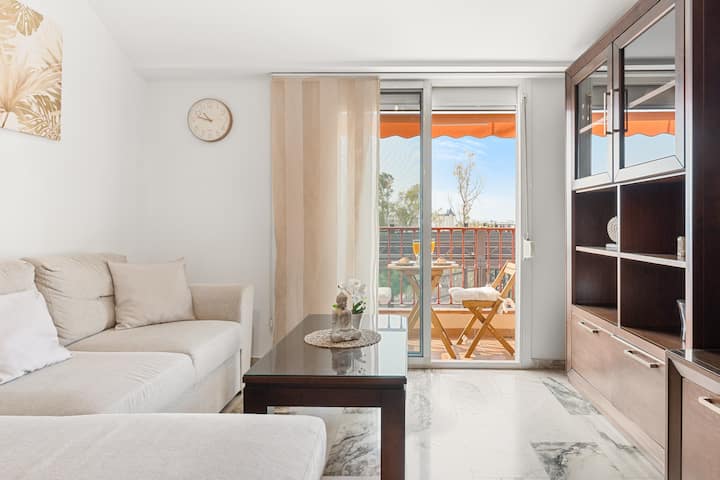 Top Floor Fuengirola Park Apartment - コイン