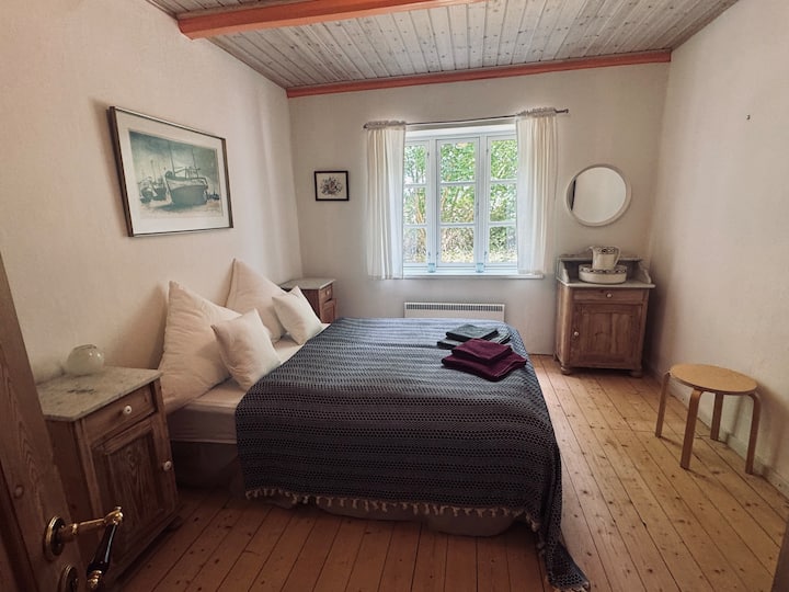 La chambre au rez-de-chaussée