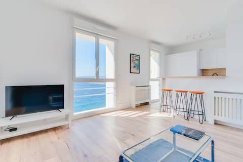 Propriété Airbnb réussie: Corniche Kennedy Apartment - Sea Front - Vallon à Marseille