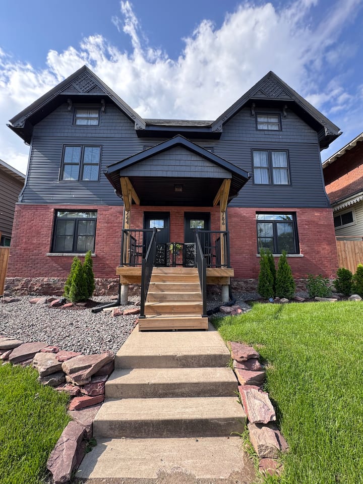 Mays Executive Townhouse For Extended Stays - Sault Ste. Marie
