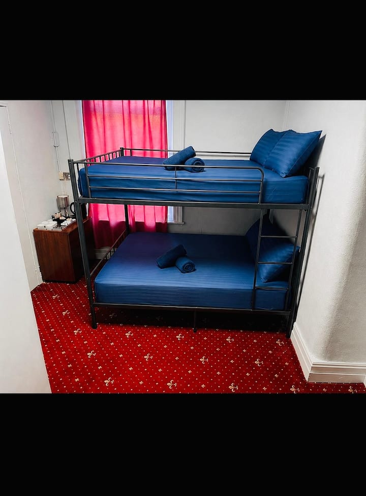 Family Room - Quad Bunk Bed - Blackpool