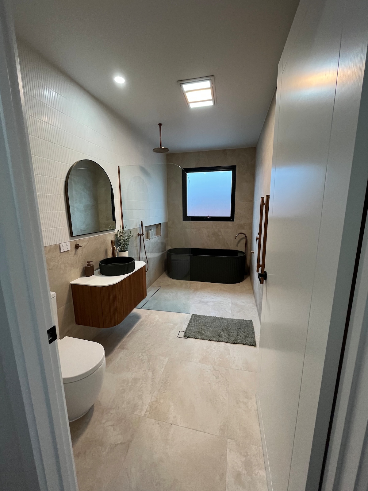 Murray Creek House
