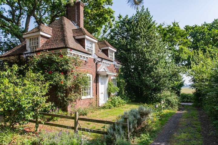 Heronden Lodge By Keepers Cottages - ディール