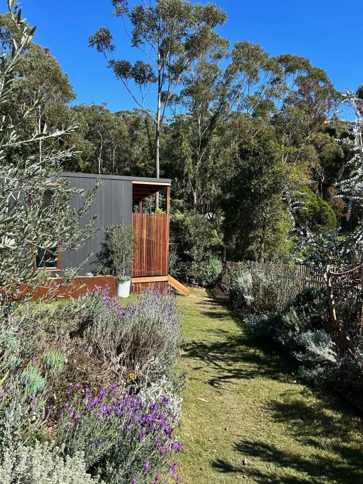 Luxury Garden Studio - Tiny houses for Rent in Narrawallee, New South ...