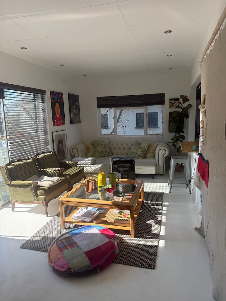 Situated In The Golden Mile Of Paarl - Paarl