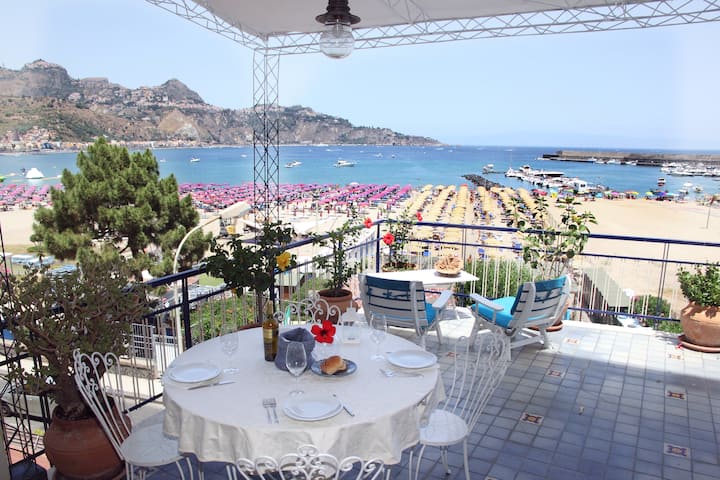 Casa D'a.mare - Giardini-Naxos