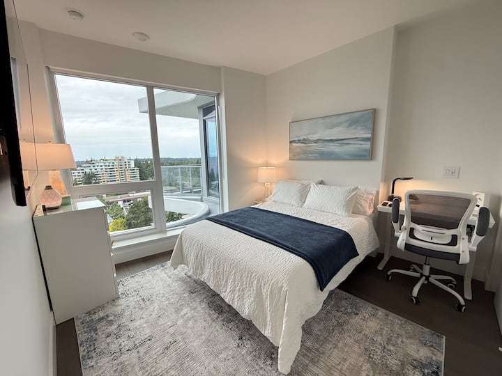 White Rock Luxury - White Rock
