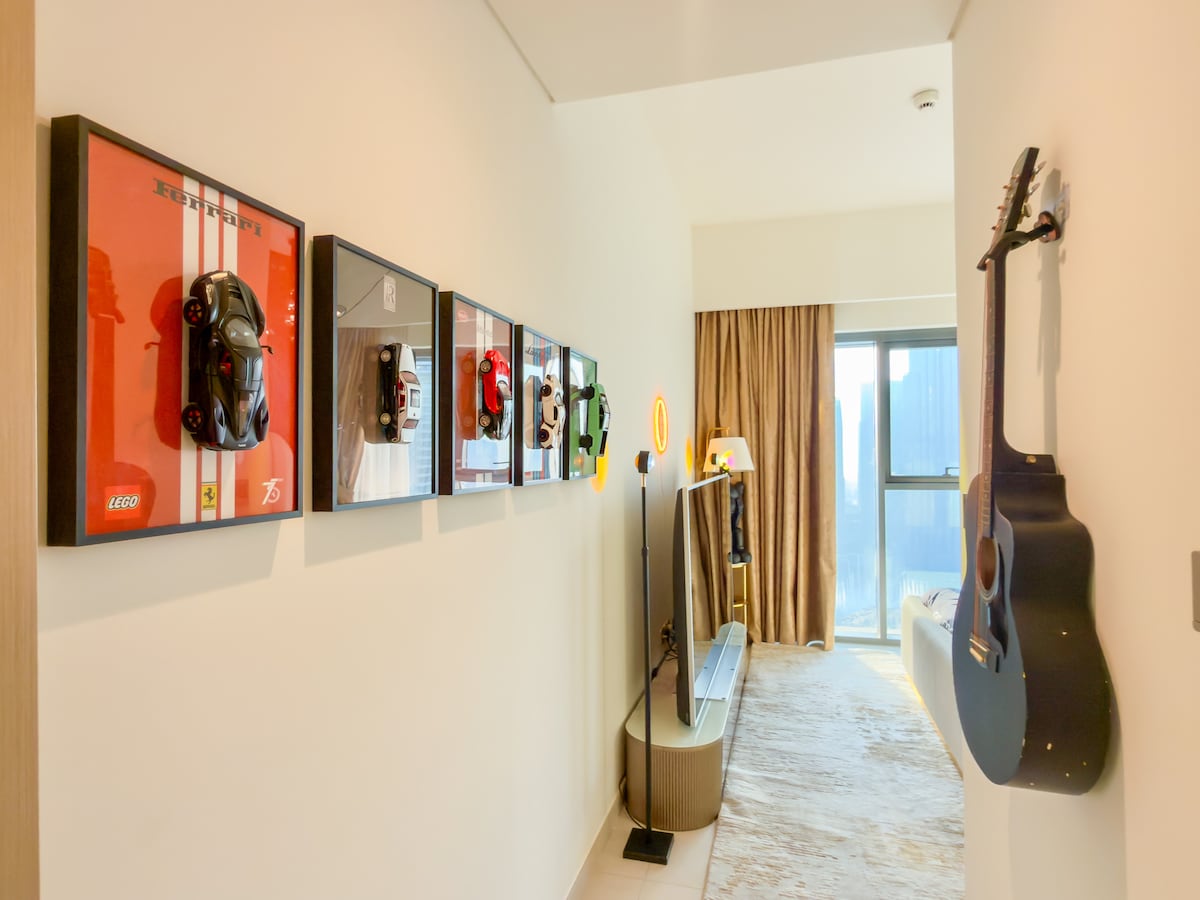 3-Bedroom Apartment · Burj Khalifa View — photo 6