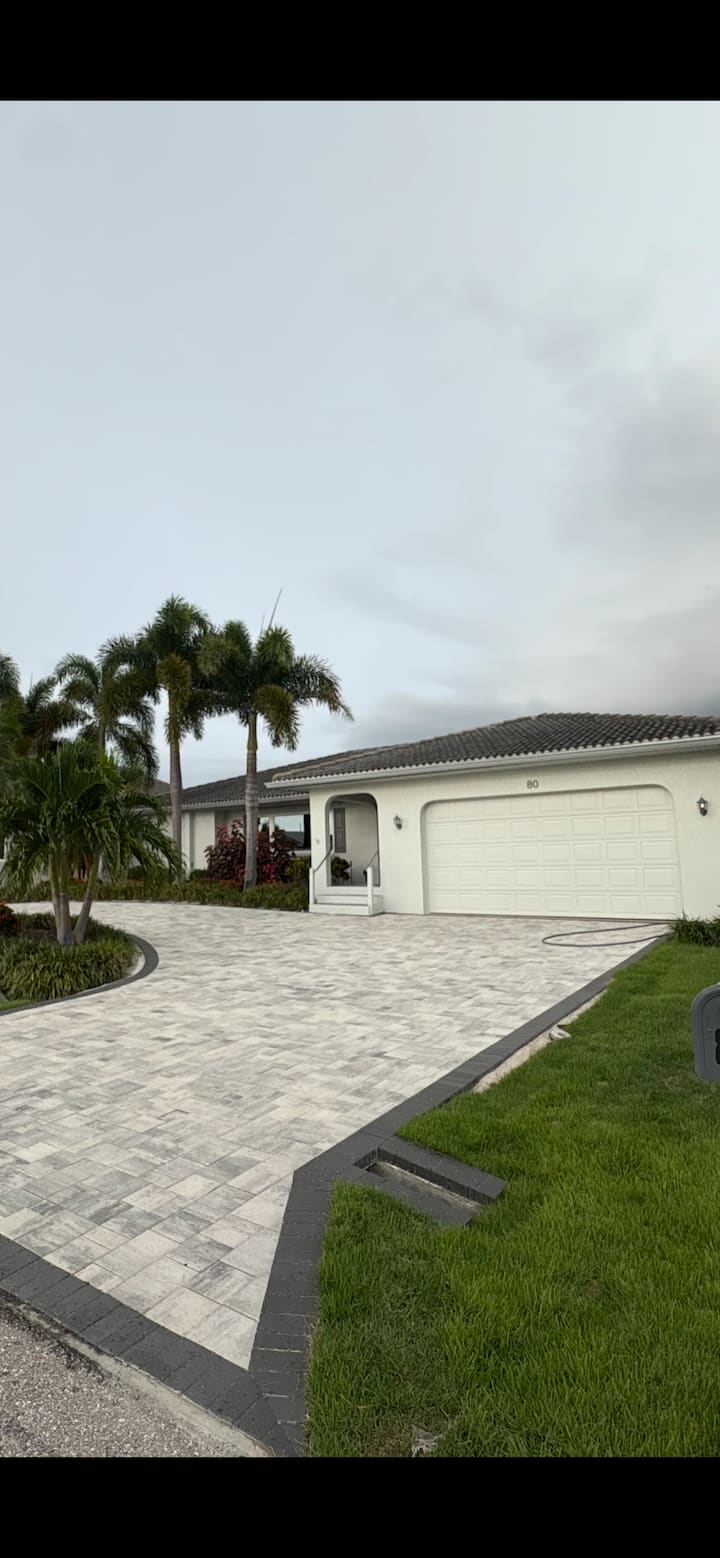 Home On Open Water Canal W/private Pool And Dock - Punta Gorda, FL