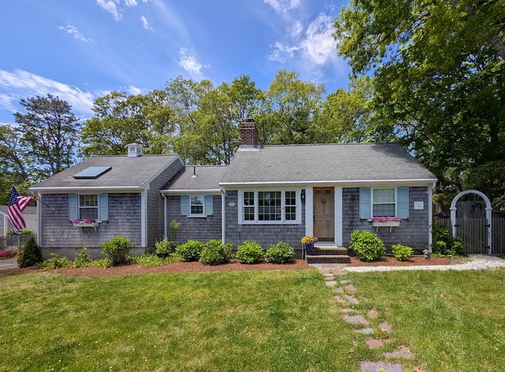 Harwich Port Retreat | Walk To Beach | Central A/c - Harwich, MA
