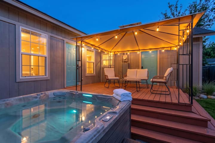 Private 3br Retreat In Arlington | Sleeps 8 - 알링턴