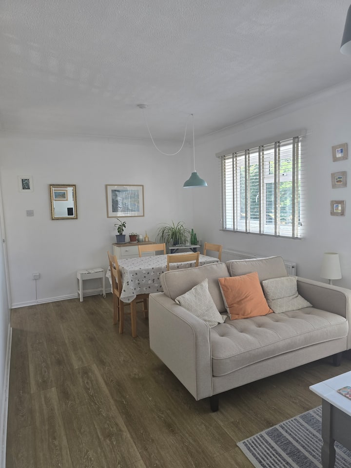 Spacious Flat Close To City Centre, Permit Parking - Norwich