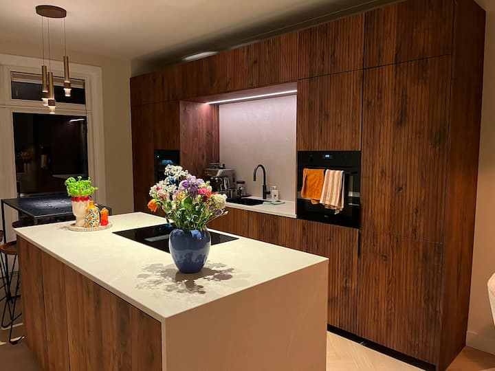 Luxury Apartment In Popular Neighborhood - Ámsterdam