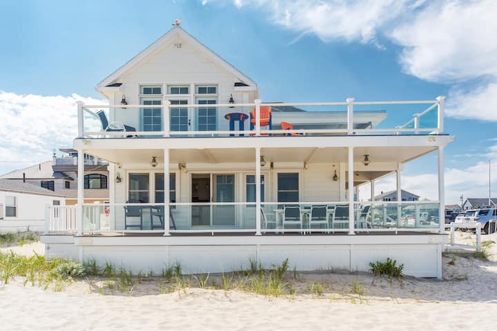 Hamptons Best Beach House| On The Sand| Sleeps 8 - Seabrook