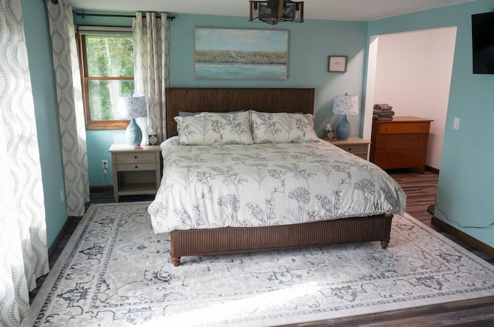 Luxury Lakefront Home On Lake Winnebago - Oshkosh, WI