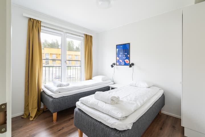Two Bedroom Apartment With Balcony And Parking - Vantaa