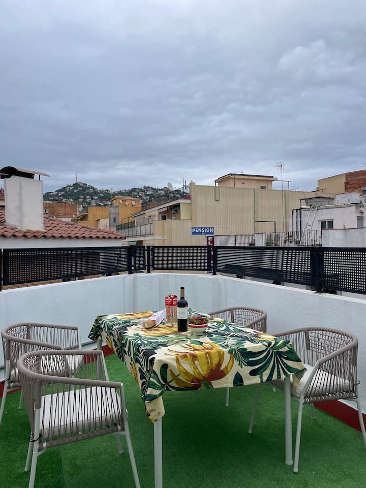 Dúplex Con Terraza En Pleno Centro De Lloret - Lloret de Mar