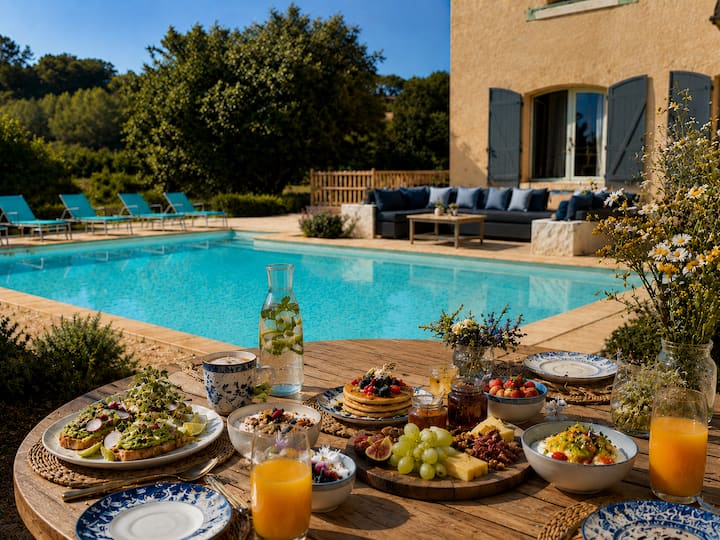 Chambre Dhôte Dans Un Petit Village Provençal - Aubagne