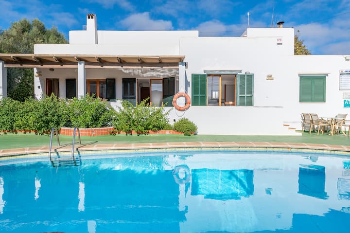 Felipe Estudio De Luxe - Cala Figuera