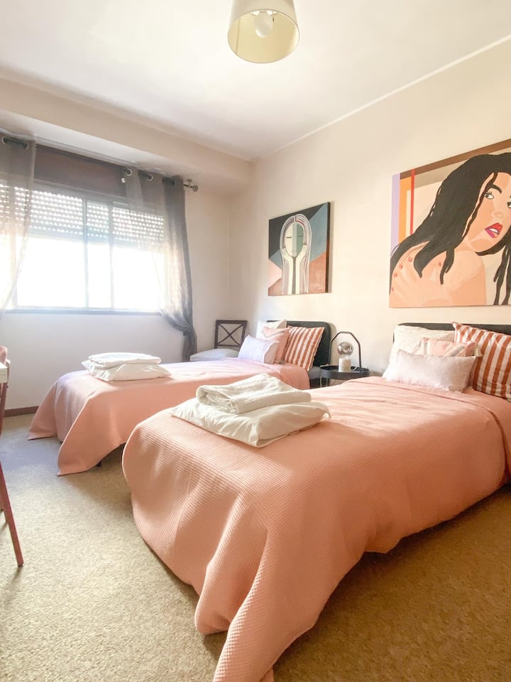 Apartamento Elegante A 2 Minutos Da Praia. - Póvoa de Varzim