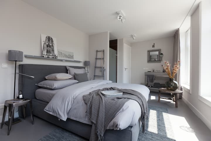 Double Room In Mother Goose Hotel - Utrecht, Países Bajos