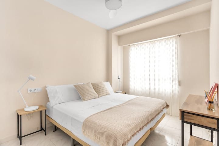 Brisa Del Puerto · Balcón · Playa A 200 M - Santa Pola
