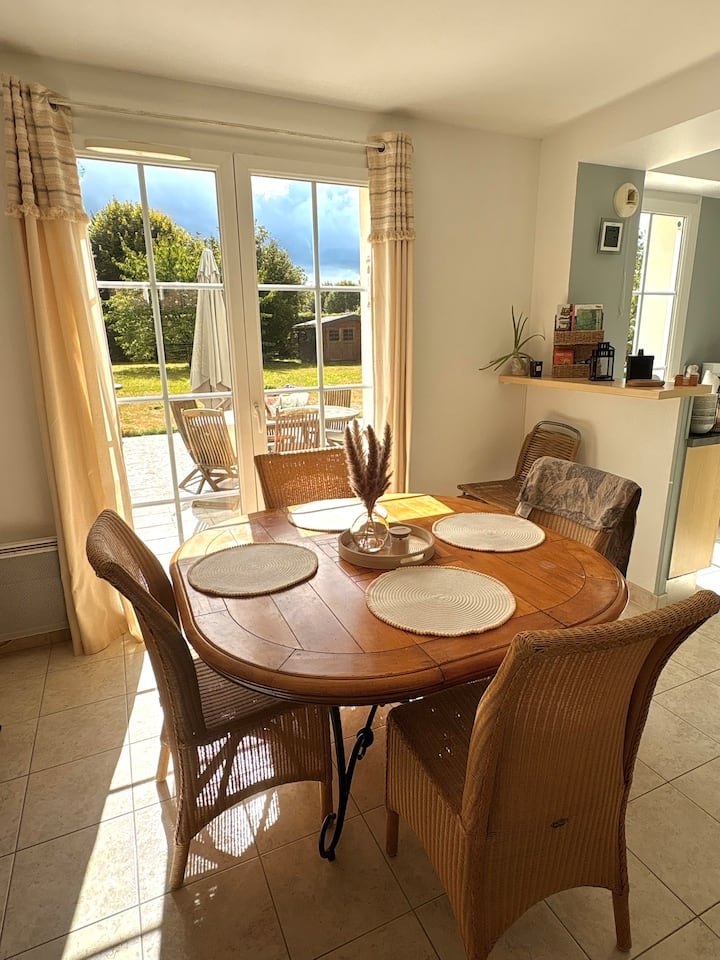 Charmante Maison Normande, Mer à 10 Min à Pied - Villers-sur-Mer