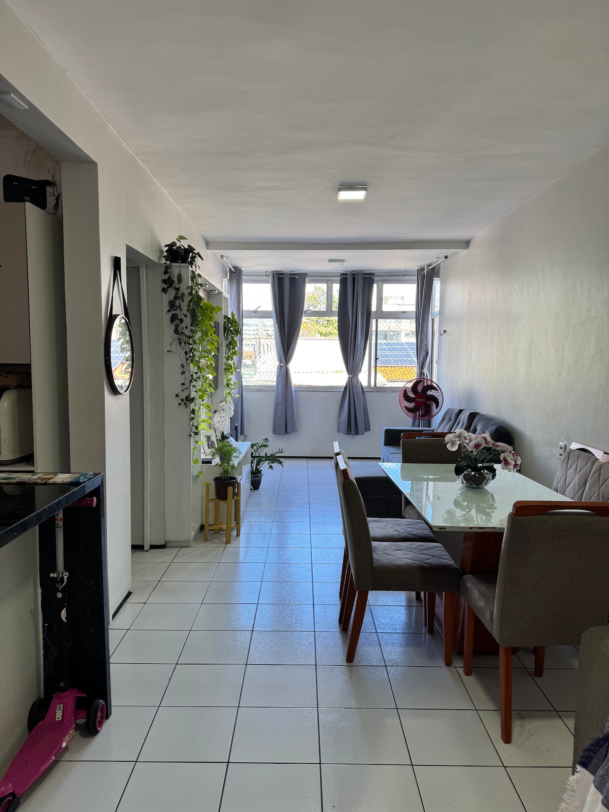 Foto do anúncio de Apartamento amplo próximo à Praia de Fortaleza no Mucuripe