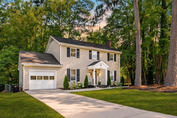 Lux House Close To Downtown Apex - Apex, NC