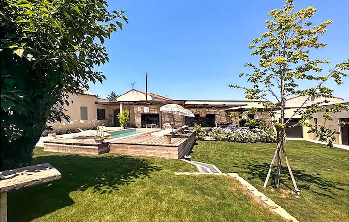 Gorgeous Home In Vaison-la-romaine With Sauna - Vaison-la-Romaine