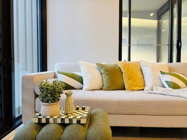 Tranquil 2-bed Apartment Garden Views & Sunshine - Gordon
