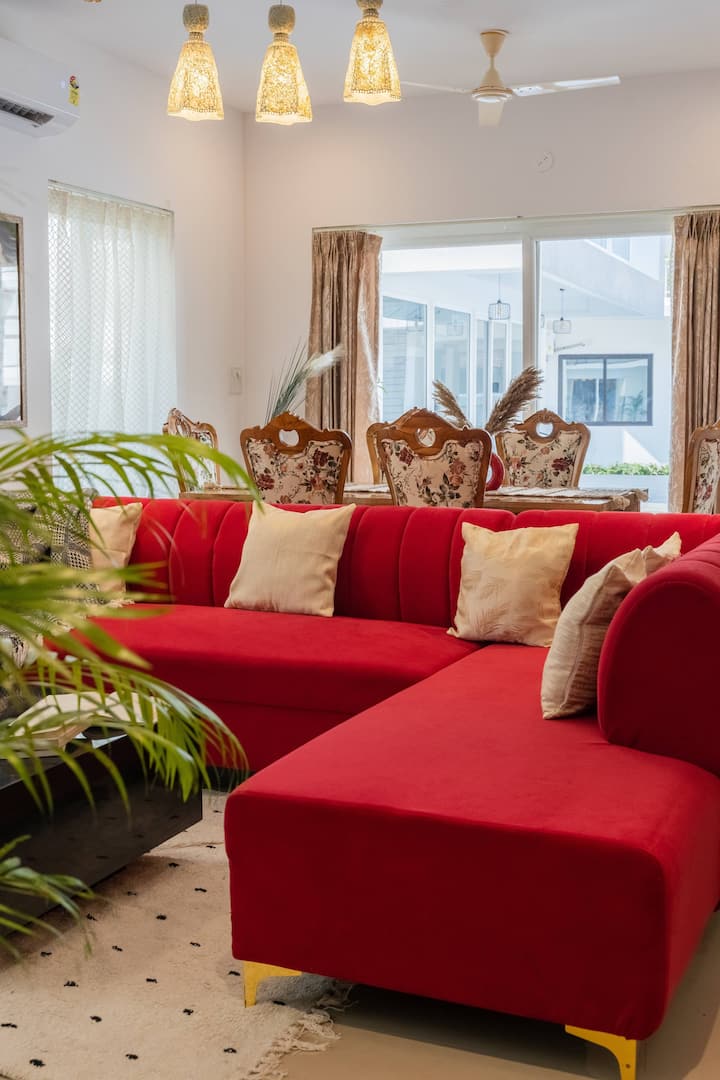 Living room image 1