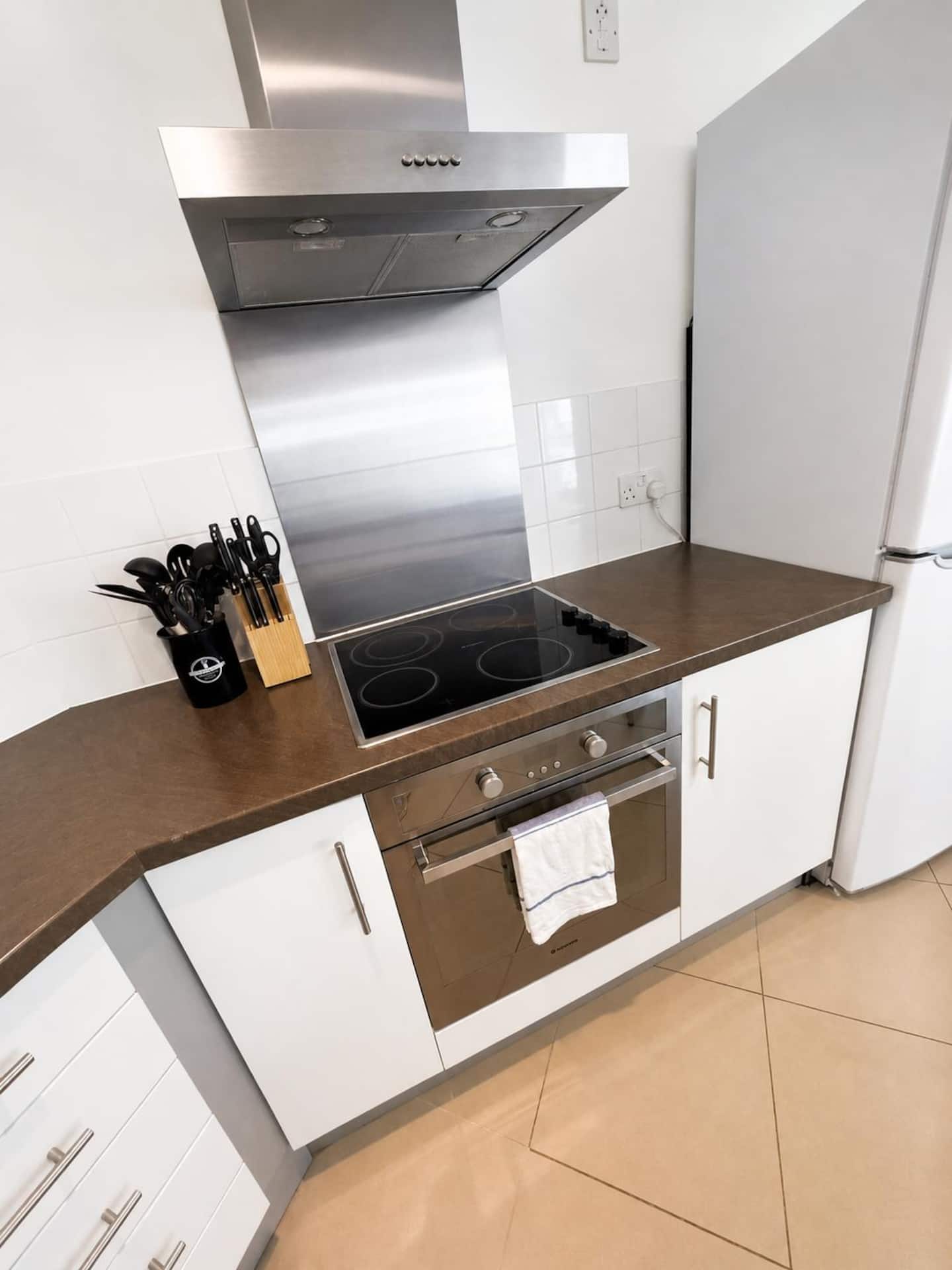 Contractor accommodation Hanwell — The second bedroom of our 2-bedroom apartment in London, 2-Bed Apartment — Vauxhall, London Zone 1 · Tube 2 Mins Walk