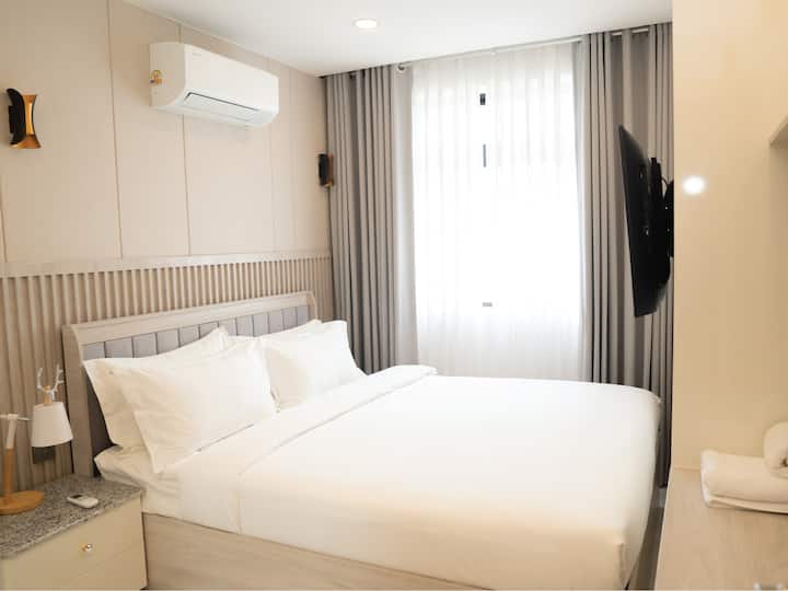 Deluxe Triple - Phnom Penh