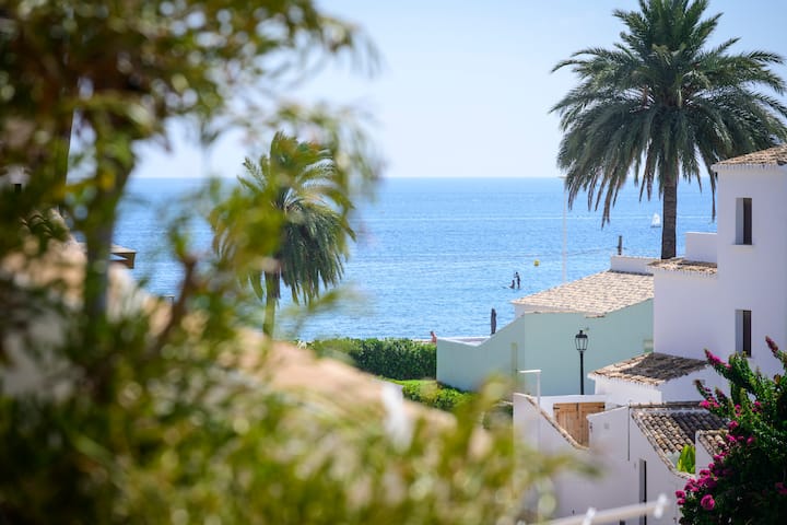 Prachtig Huis Aan Zee Met Tuin, Terras En Zwembad - Jávea