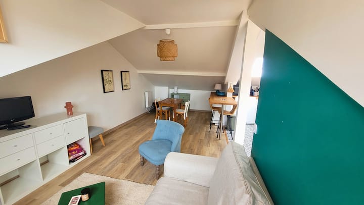 Appartement Cosy à 2 Min De La Gare  Paris Direct - Auvers-sur-Oise