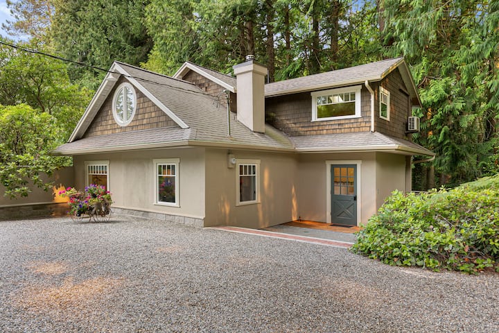 Private Forest Retreat | Entire Duplex - Poulsbo, WA