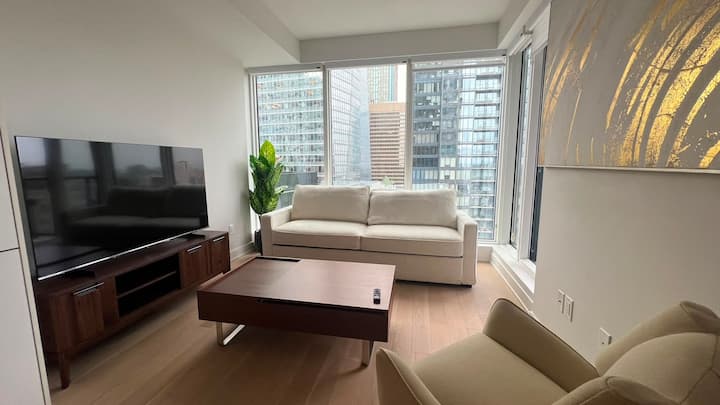 Amazing Condo Near Center Bell - Montreal