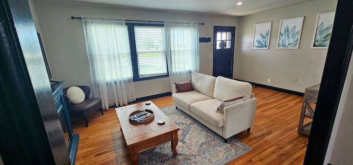 Modern 2br | Fully Furnished | Utilities Included - Midland, TX