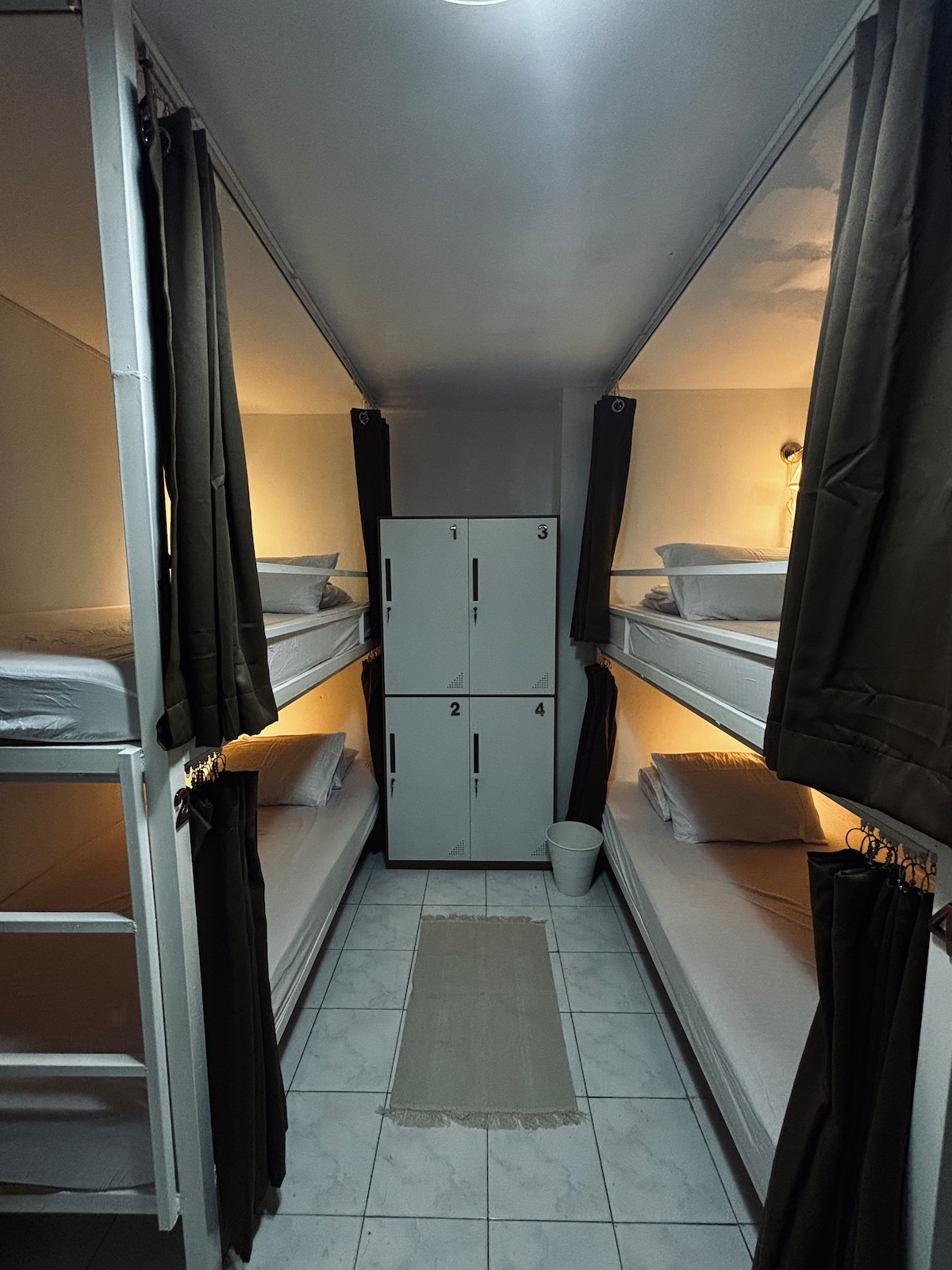 Stylish & Cozy Bunkbeds in House at Poblacion (5) - Houses for Rent in ...