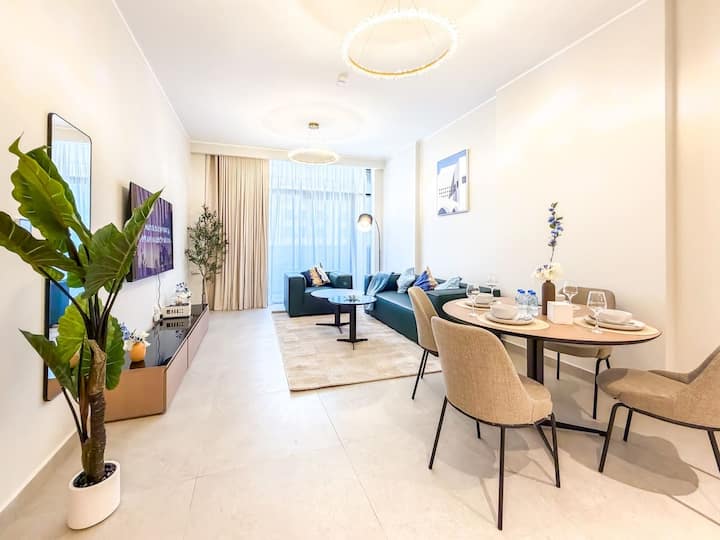Lux 1br Close To Circle Mall | New Listing Offer - Dubái